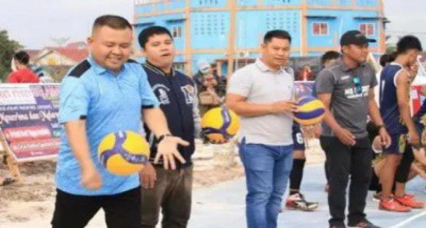Bupati Melawi Buka Turnamen STKIP Cup 2022